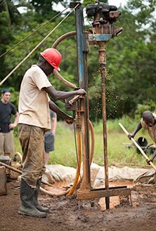 Drilling a water well